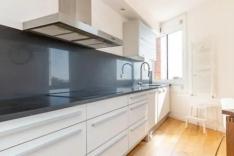 Idyllic Apartment In Bcn Beach Barcelona Spain