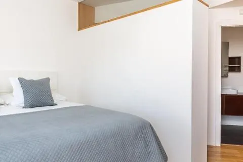 ברצלונה Idyllic Apartment In Bcn Beach ספרד
